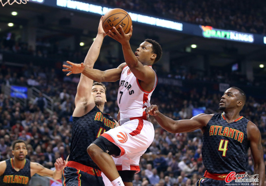 包含熟悉的味道：老鹰再度力克黄蜂的词条