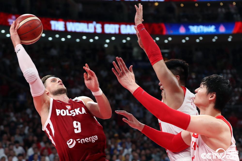 波兰惜败苏格兰，无缘晋级八强