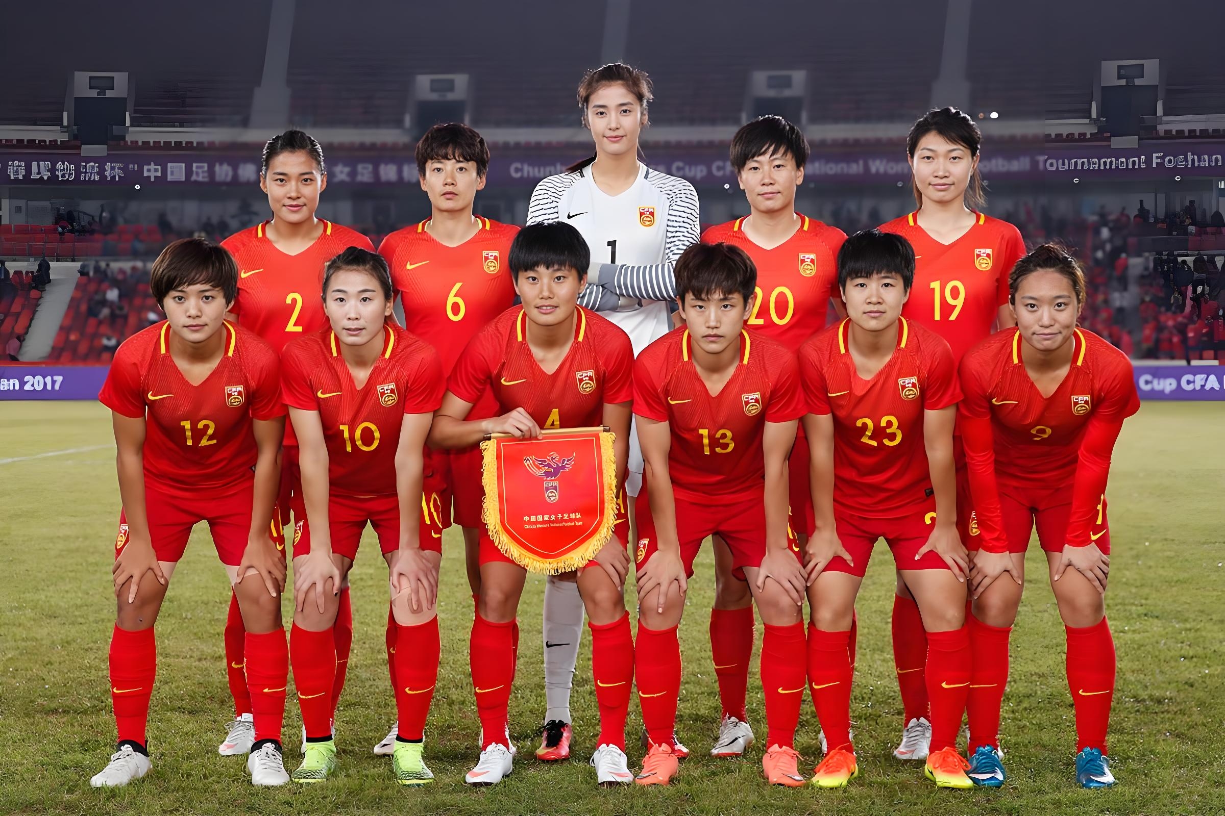 包含澳大利亚女足引领新潮流，推广女性足球的词条