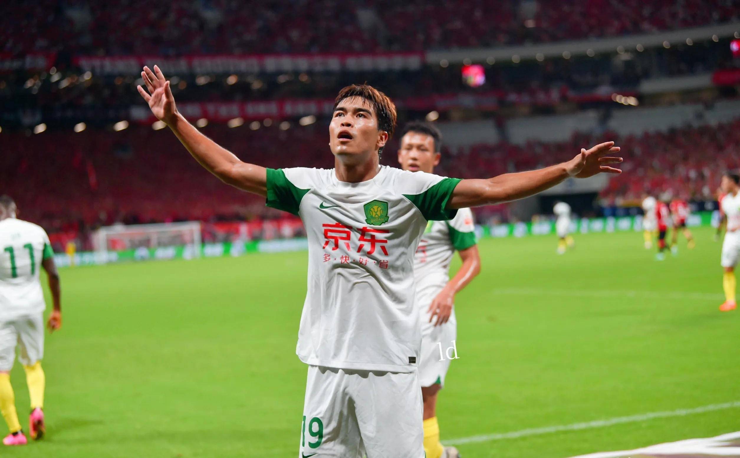 北京国安队实力出众，成功晋级