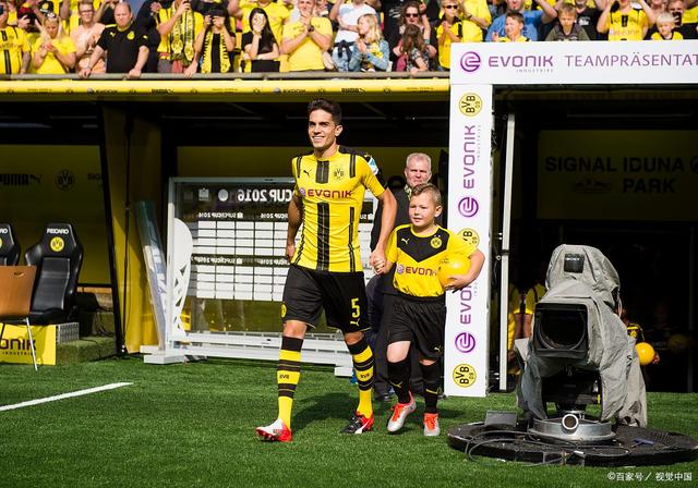 多特蒙德主场击败沙尔克，继续豪取三分