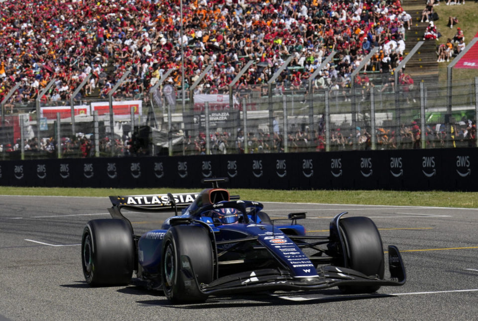 威廉姆斯险胜红牛二队，勒克莱尔扛起全队