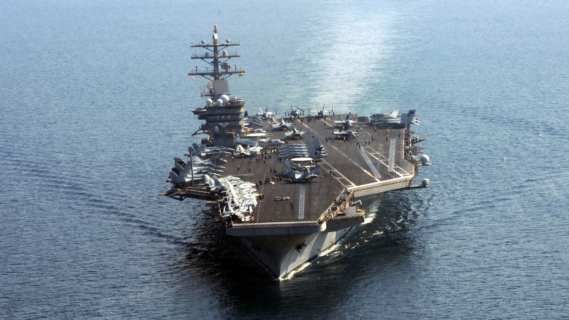 数据爆炸之夜，当贝恩的完美公式撞上黄蜂的团队风暴